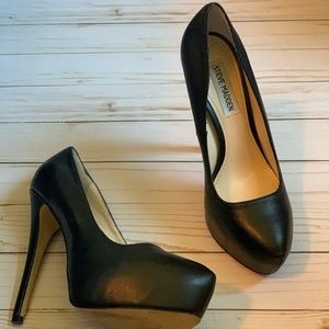 STEVE MADDEN Yasmin Pump - Black Leather